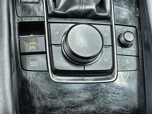 Used 2023 MAZDA MAZDA3 s image 24