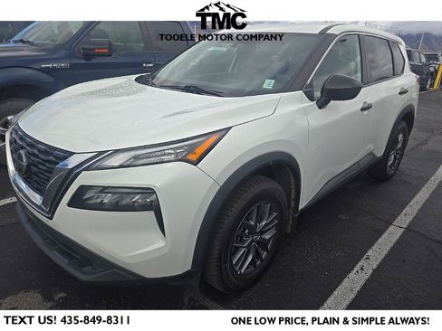 Used 2021 Nissan Rogue S image 5