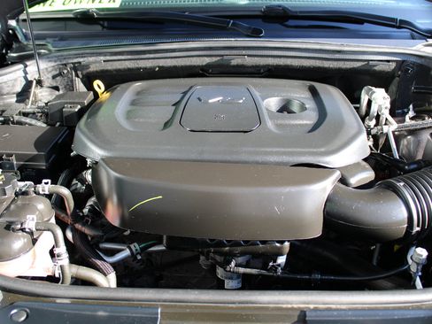 Certified 2021 Jeep Grand Cherokee Limited w/ Luxury Group II image 40