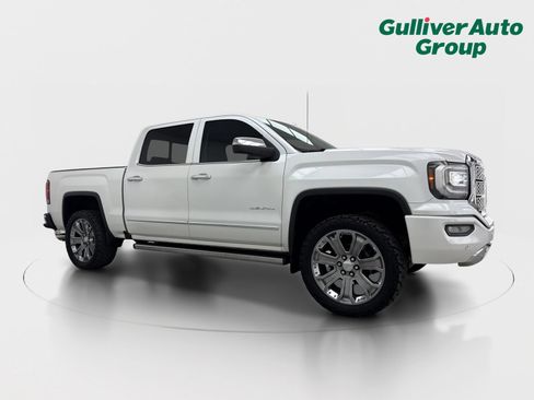 Used 2016 GMC Sierra 1500 Denali w/ Denali Ultimate Package AWD/4WD image 12