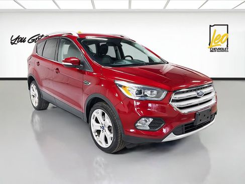 Used 2019 Ford Escape Titanium AWD/4WD image 4