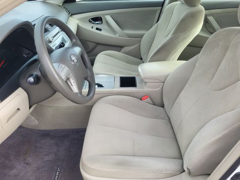 Used 2007 Toyota Camry LE image 10