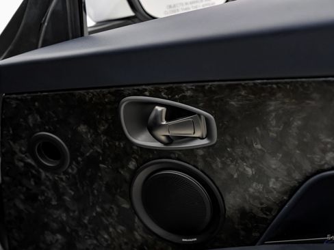 Used 2023 Aston Martin DBS Coupe RWD image 98