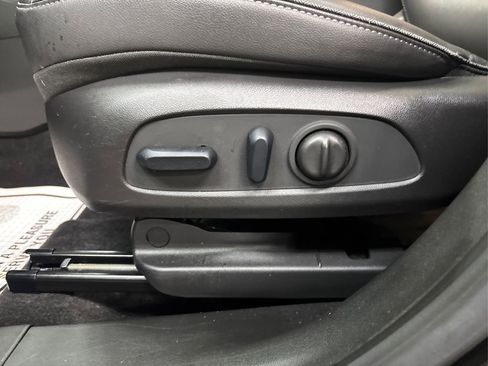 Used 2023 Buick Encore GX Essence w/ Experience Buick Package AWD/4WD image 38