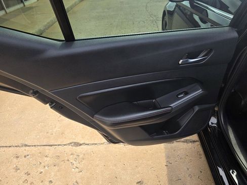 Used 2022 Nissan Altima 2.5 SR w/ Midnight Edition Package FWD image 24