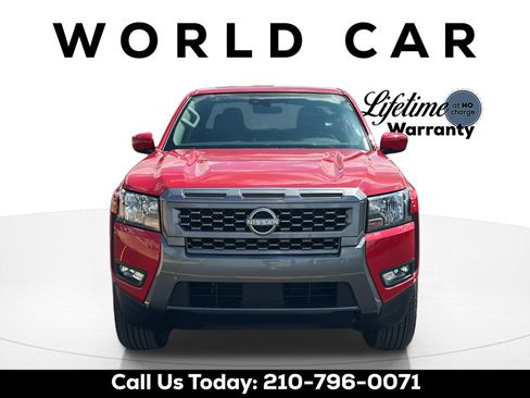 Used 2025 Nissan Frontier SV w/ SV Convenience Package RWD image 2