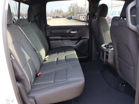 New 2026 RAM 1500 Express AWD/4WD image 38