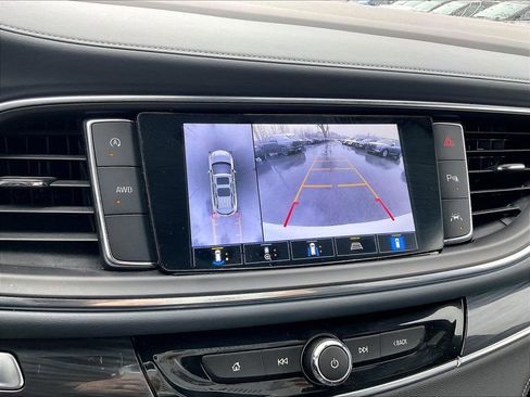 Used 2024 Buick Enclave Essence w/ Experience Buick Package image 19