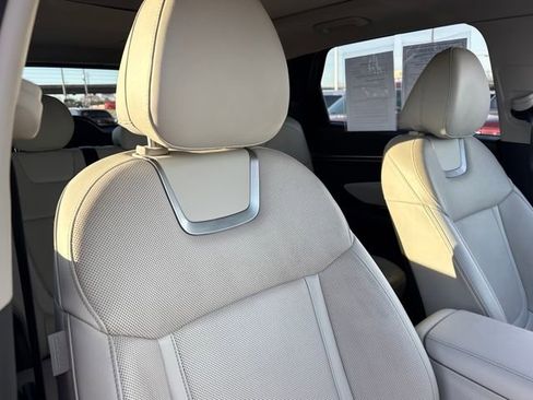 Used 2022 Hyundai Tucson Limited image 25