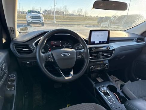 Used 2022 Ford Escape SE w/ Convenience Package image 11