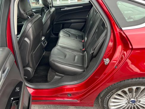 Used 2013 Ford Fusion Titanium w/ Titanium Driver Assist Pkg image 21