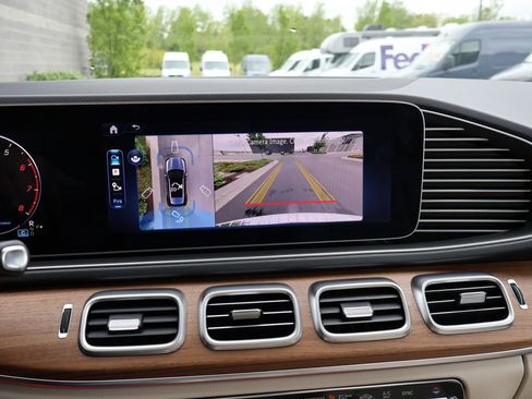 Used 2026 Mercedes-Benz GLE 450 4MATIC image 25