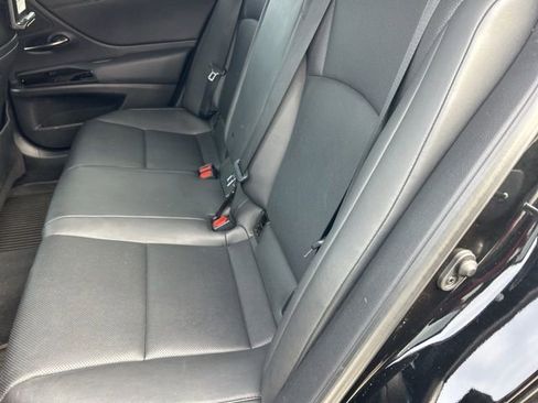 Used 2022 Lexus ES 350 F Sport image 9