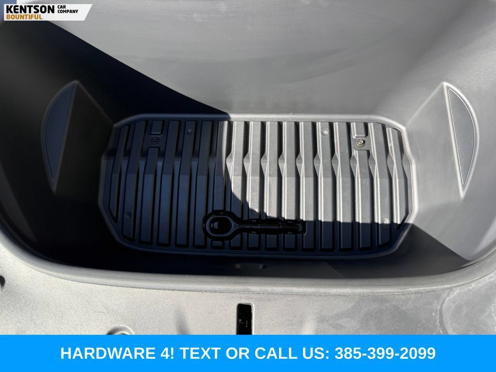 Used 2023 Tesla Model Y Long Range AWD/4WD image 34