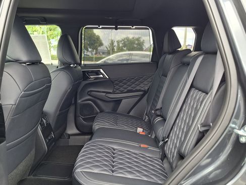 New 2026 Nissan Rogue Platinum AWD/4WD image 15
