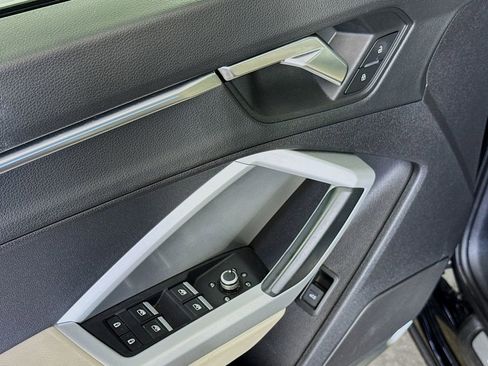 Used 2021 Audi Q3 2.0T Premium Plus w/ Premium Plus Package image 18