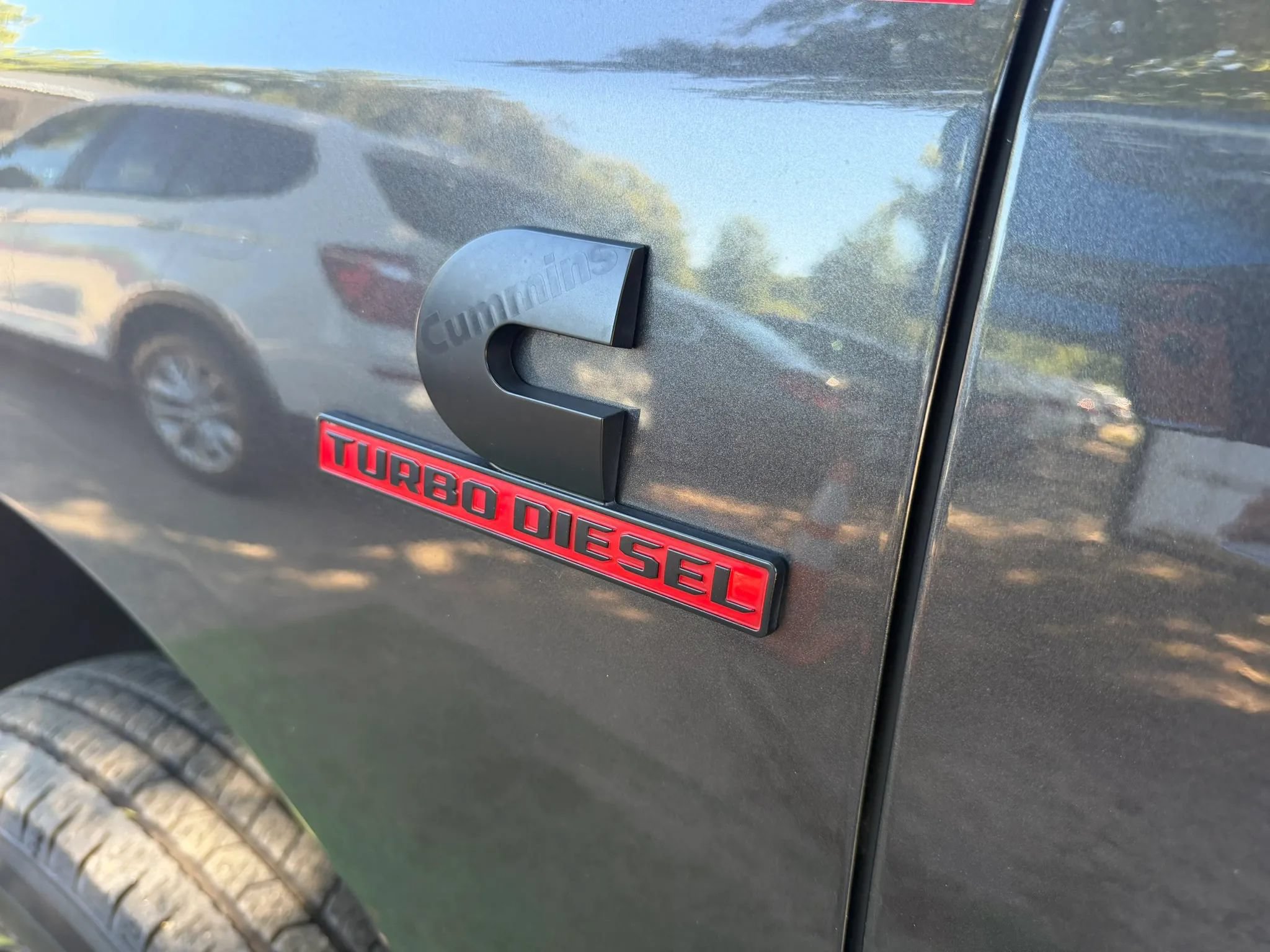 Used 2024 RAM 3500 Laramie w/ Night Edition AWD/4WD image 10