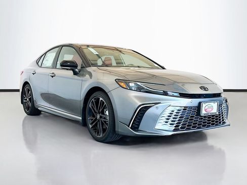 New 2026 Toyota Camry XSE FWD image 3