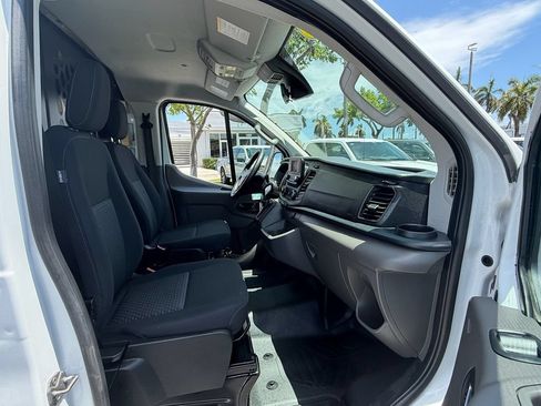 Used 2025 Ford Transit 250 Low Roof w/ Exterior Upgrade Package RWD image 11