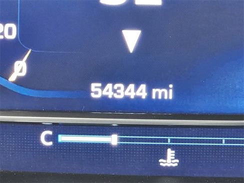 Used 2022 Chevrolet Silverado 1500 LTZ image 25