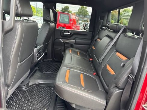 Used 2021 GMC Sierra 2500 AT4 w/ AT4 Premium Plus Package AWD/4WD image 22