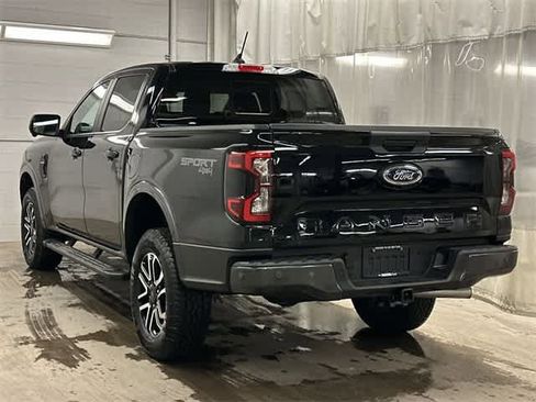 Used 2024 Ford Ranger Lariat w/ Trailer Tow Package image 31