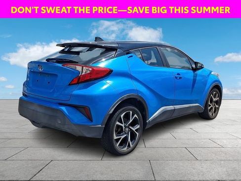 Used 2019 Toyota C-HR XLE FWD image 8