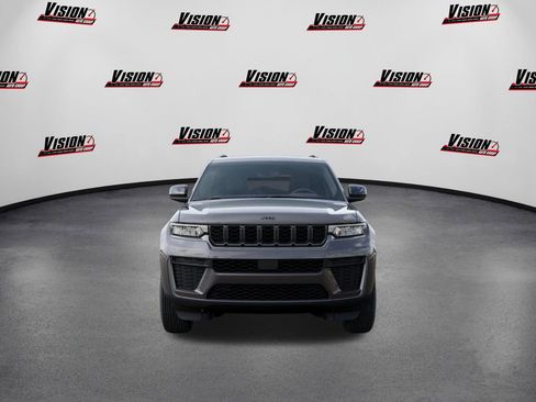 New 2026 Jeep Grand Cherokee Altitude AWD/4WD image 6