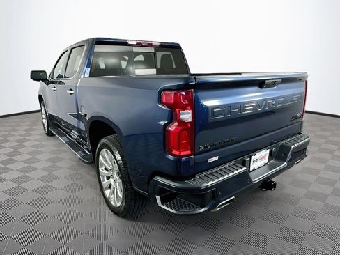 Used 2022 Chevrolet Silverado 1500 High Country w/ Technology Package AWD/4WD image 9