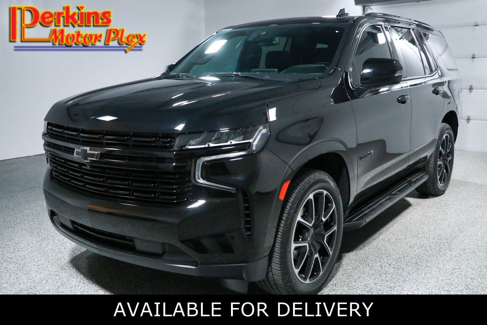 Used 2023 Chevrolet Tahoe RST w/ Luxury Package AWD/4WD image 1