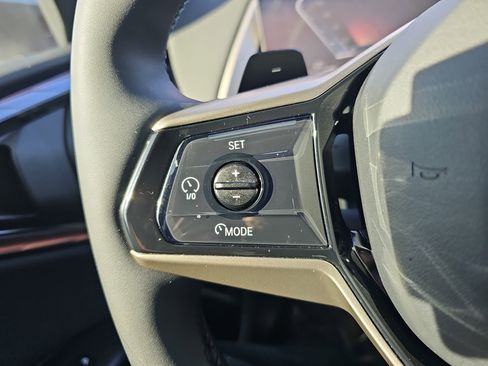 Certified 2025 BMW X3 xDrive30i w/ Premium Package image 18