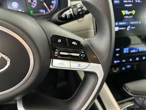 Used 2024 Hyundai Tucson SEL image 16