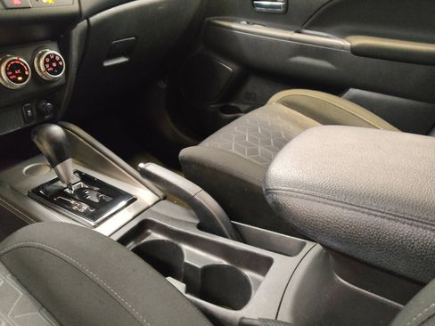 Used 2021 Mitsubishi Outlander Sport FWD image 26