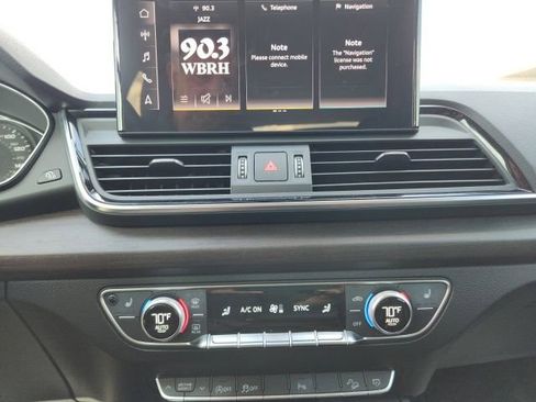 Used 2023 Audi Q5 2.0T Premium w/ Convenience Package image 14