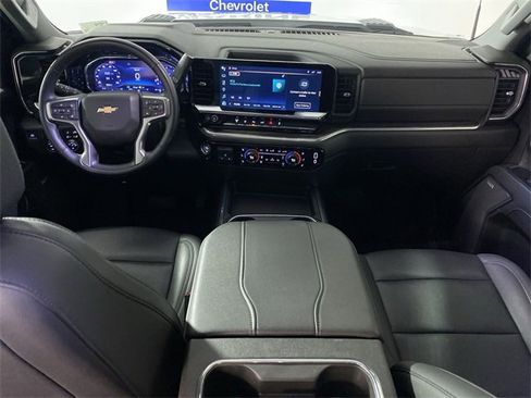 Certified 2024 Chevrolet Silverado 2500 LTZ w/ LTZ Convenience Package image 26