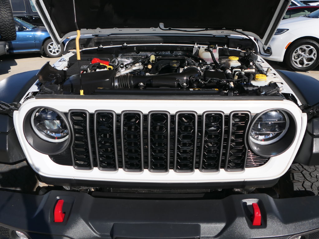 Certified 2024 Jeep Wrangler Unlimited Rubicon AWD/4WD image 29