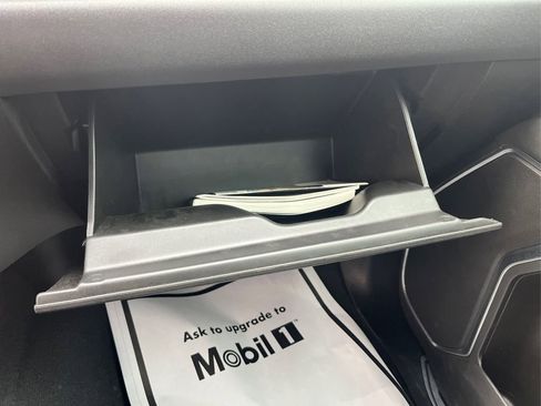 Used 2024 Chevrolet Silverado 1500 LT image 33