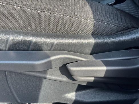 New 2026 Chevrolet Equinox LT image 10