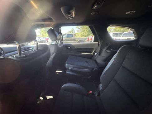 Used 2025 Dodge Durango GT AWD/4WD image 6