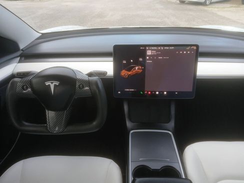 Used 2021 Tesla Model 3 Standard Range Plus image 43