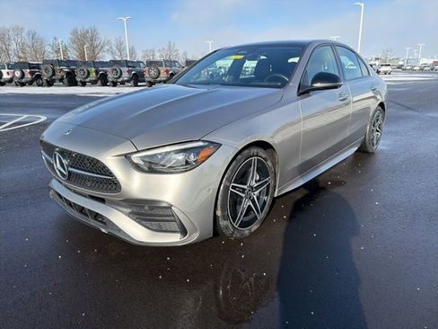Used 2022 Mercedes-Benz C 300 4MATIC Sedan image 11