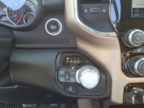 Used 2022 RAM 1500 Laramie AWD/4WD image 21