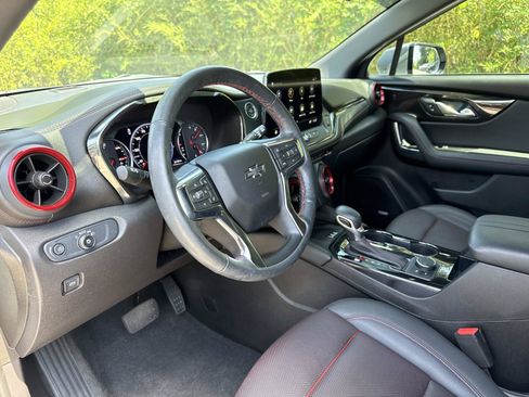 Used 2025 Chevrolet Blazer RS w/ Driver Confidence II Package FWD image 21