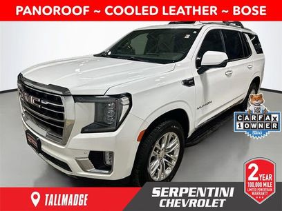Used 2022 GMC Yukon SLT w/ SLT Premium Package