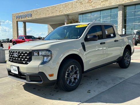 New 2025 Ford Maverick XLT w/ Equipment Group 302A image 33