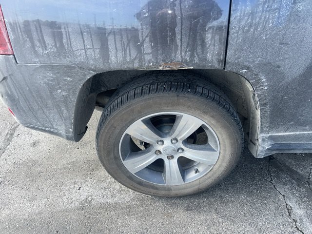 Used 2017 Jeep Compass High Altitude AWD/4WD image 5