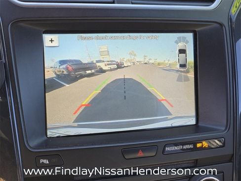 Used 2018 Ford Explorer XLT w/ Equipment Group 202A image 26