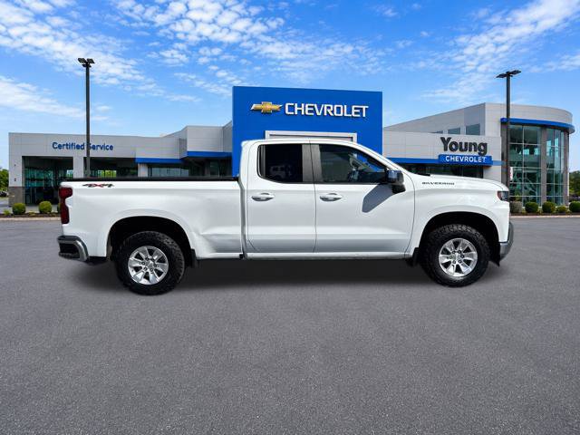 Used 2020 Chevrolet Silverado 1500 LT w/ Fleet Comfort Package AWD/4WD image 8