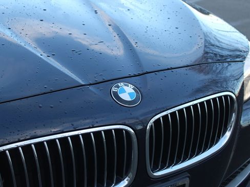 Used 2012 BMW 528i xDrive 528i xDrive Sedan 4D image 38