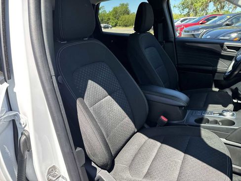 Used 2025 Ford Escape Active AWD/4WD image 31